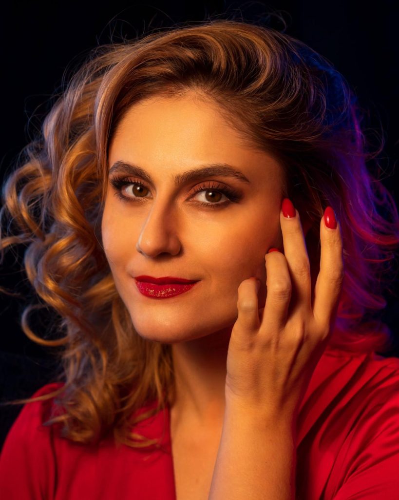 Diana Lamar @atanaschervenkov - Paff Creative LTD.